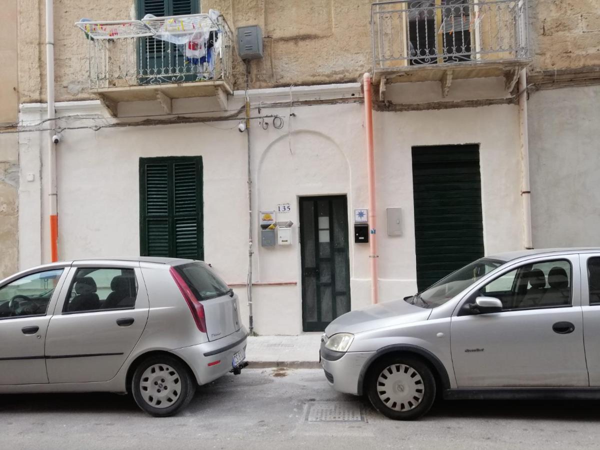 Vento Di Ponente Lägenhet Trapani Exteriör bild